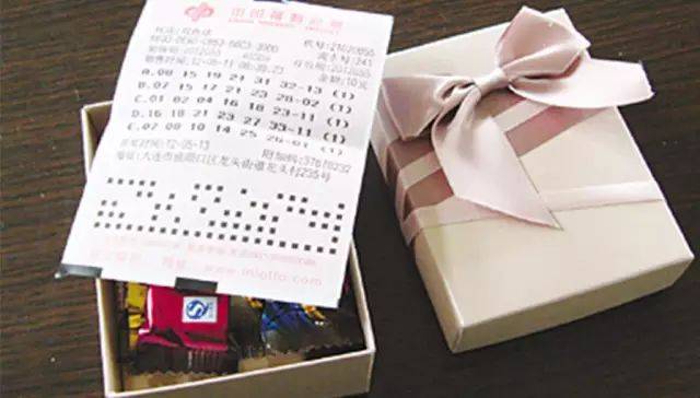 2004年澳門特馬開獎號碼查詢,澳門彩票背后的故事，回顧2004年特馬開獎號碼查詢之旅